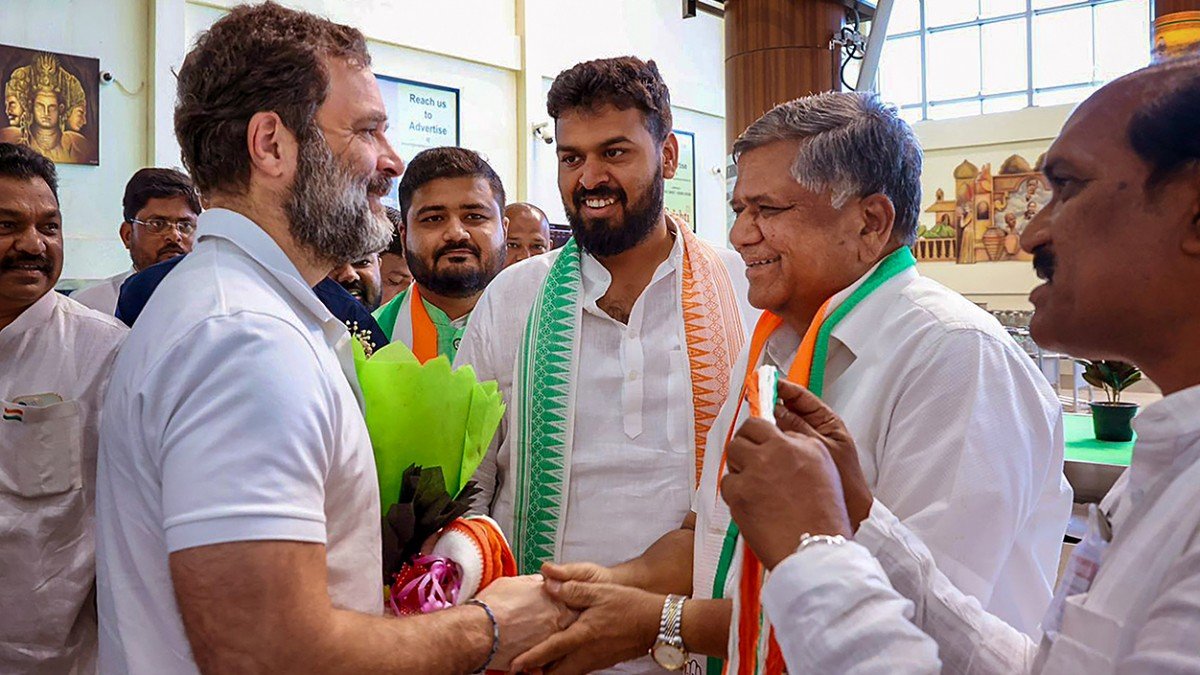 Rahul Gandhi accuses BJP of buying Karnataka govt with looted money